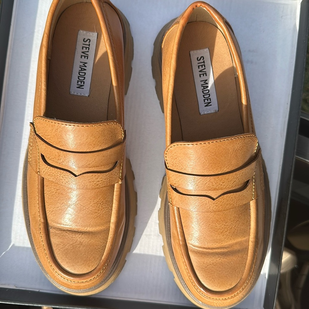 Steve Madden loafers